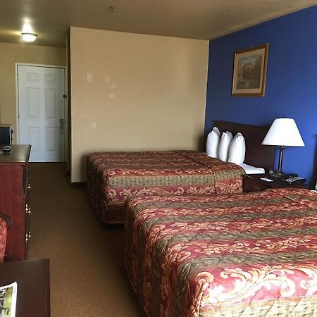 Econo Lodge Inn & Suites Greenbrier Eksteriør billede