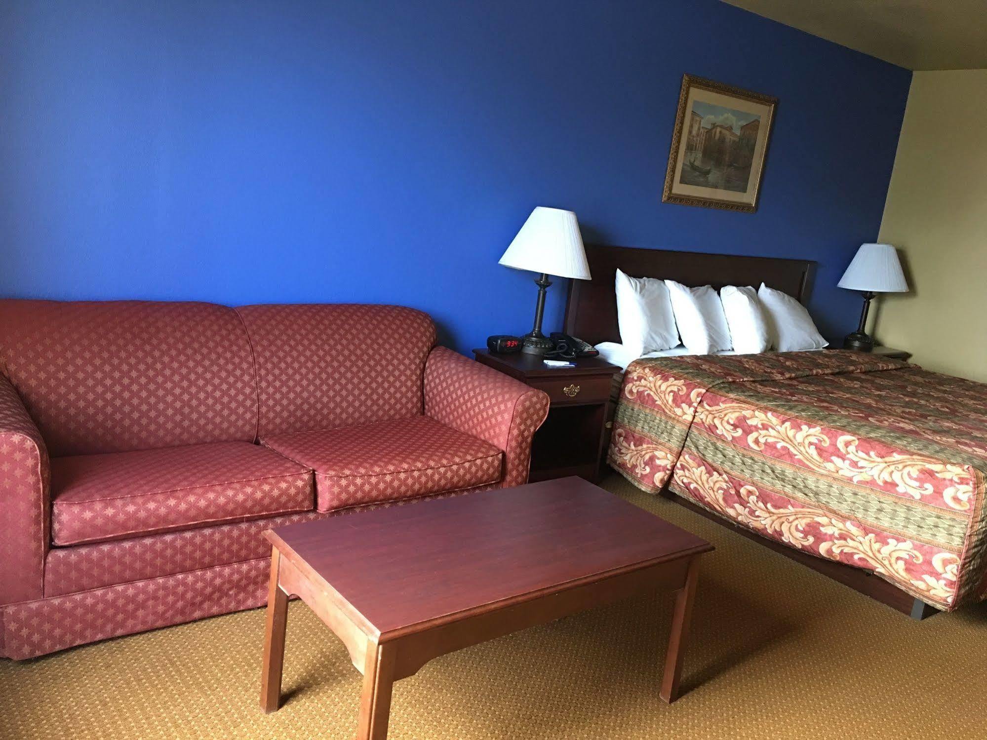 Econo Lodge Inn & Suites Greenbrier Eksteriør billede